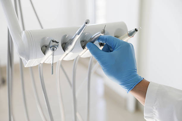 Professional Emergency Dentist technician working in Rosaryville, MD